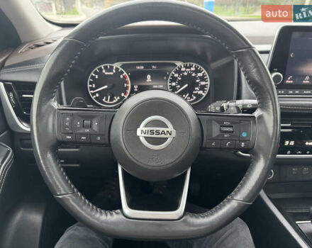 Сірий Ніссан Rogue, об'ємом двигуна 2.49 л та пробігом 140 тис. км за 23500 $, фото 2 на Automoto.ua