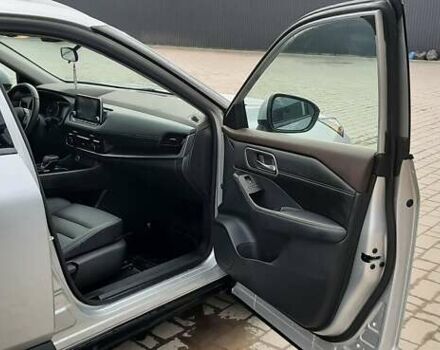 Серый Ниссан Rogue, объемом двигателя 2.5 л и пробегом 46 тыс. км за 29000 $, фото 7 на Automoto.ua