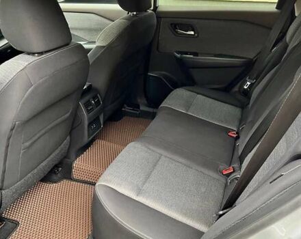 Серый Ниссан Rogue, объемом двигателя 2.49 л и пробегом 122 тыс. км за 21500 $, фото 15 на Automoto.ua