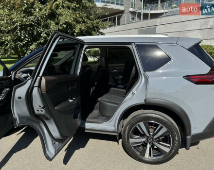 Сірий Ніссан Rogue, об'ємом двигуна 2.49 л та пробігом 27 тис. км за 30900 $, фото 15 на Automoto.ua