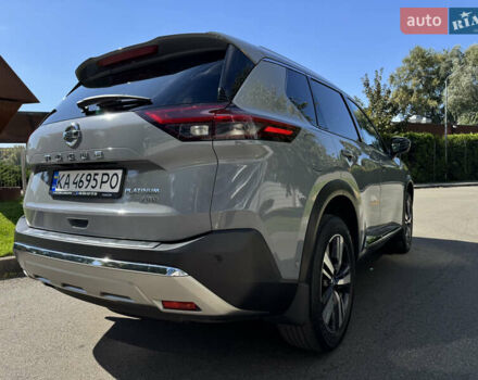 Сірий Ніссан Rogue, об'ємом двигуна 2.49 л та пробігом 27 тис. км за 30900 $, фото 24 на Automoto.ua