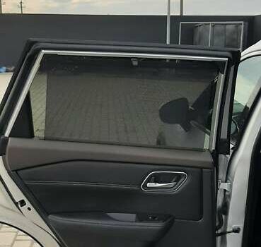 Серый Ниссан Rogue, объемом двигателя 2.5 л и пробегом 46 тыс. км за 29000 $, фото 30 на Automoto.ua