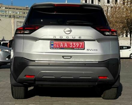 Серый Ниссан Rogue, объемом двигателя 1.5 л и пробегом 111 тыс. км за 23500 $, фото 5 на Automoto.ua