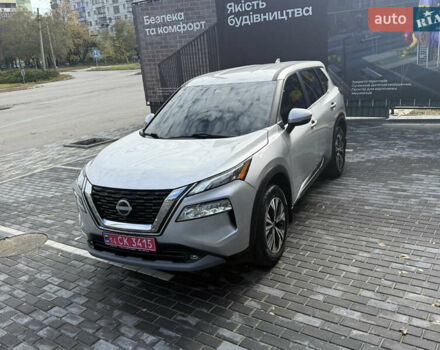 Сірий Ніссан Rogue, об'ємом двигуна 1.5 л та пробігом 72 тис. км за 22500 $, фото 12 на Automoto.ua