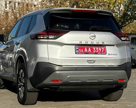 Серый Ниссан Rogue, объемом двигателя 1.5 л и пробегом 111 тыс. км за 23500 $, фото 4 на Automoto.ua