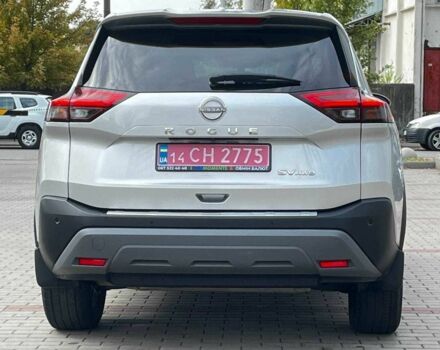 Сірий Ніссан Rogue, об'ємом двигуна 1.5 л та пробігом 449 тис. км за 22500 $, фото 4 на Automoto.ua