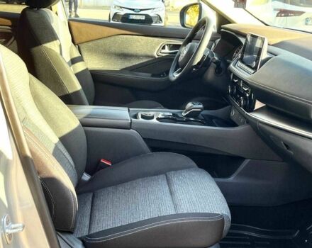 Серый Ниссан Rogue, объемом двигателя 1.5 л и пробегом 111 тыс. км за 23500 $, фото 10 на Automoto.ua