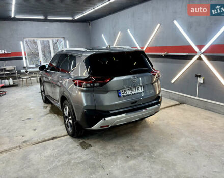 Серый Ниссан Rogue, объемом двигателя 1.5 л и пробегом 46 тыс. км за 26000 $, фото 8 на Automoto.ua