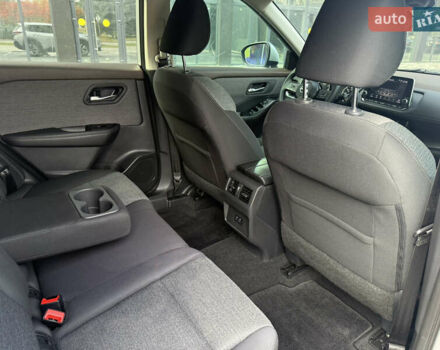 Сірий Ніссан Rogue, об'ємом двигуна 1.5 л та пробігом 72 тис. км за 22500 $, фото 21 на Automoto.ua