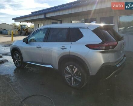 Серый Ниссан Rogue, объемом двигателя 1.5 л и пробегом 170 тыс. км за 6300 $, фото 1 на Automoto.ua