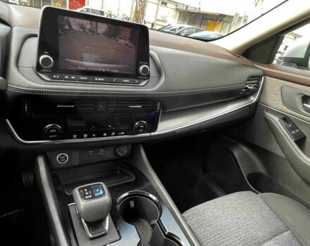 Сірий Ніссан Rogue, об'ємом двигуна 1.5 л та пробігом 449 тис. км за 22500 $, фото 21 на Automoto.ua