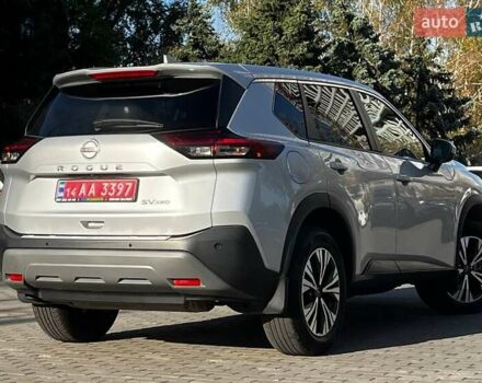 Серый Ниссан Rogue, объемом двигателя 1.5 л и пробегом 111 тыс. км за 23500 $, фото 7 на Automoto.ua