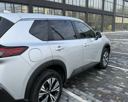 Сірий Ніссан Rogue, об'ємом двигуна 1.5 л та пробігом 72 тис. км за 22500 $, фото 18 на Automoto.ua