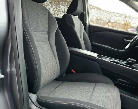 Серый Ниссан Rogue, объемом двигателя 1.5 л и пробегом 40 тыс. км за 18499 $, фото 62 на Automoto.ua