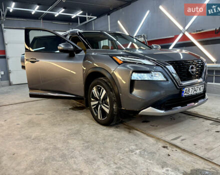 Серый Ниссан Rogue, объемом двигателя 1.5 л и пробегом 46 тыс. км за 26000 $, фото 16 на Automoto.ua