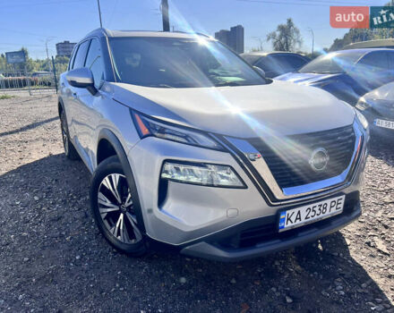Серый Ниссан Rogue, объемом двигателя 1.5 л и пробегом 38 тыс. км за 25900 $, фото 1 на Automoto.ua