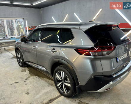 Серый Ниссан Rogue, объемом двигателя 1.5 л и пробегом 46 тыс. км за 26000 $, фото 7 на Automoto.ua