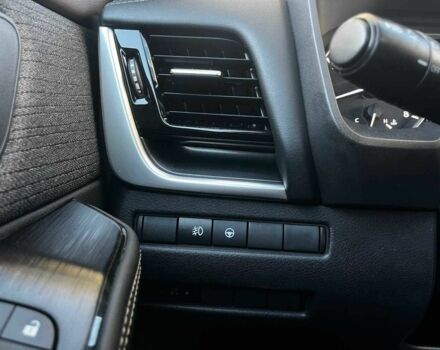 Серый Ниссан Rogue, объемом двигателя 1.5 л и пробегом 111 тыс. км за 23500 $, фото 19 на Automoto.ua