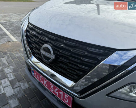 Сірий Ніссан Rogue, об'ємом двигуна 1.5 л та пробігом 72 тис. км за 22500 $, фото 26 на Automoto.ua