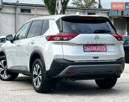 Сірий Ніссан Rogue, об'ємом двигуна 2.39 л та пробігом 109 тис. км за 22500 $, фото 1 на Automoto.ua