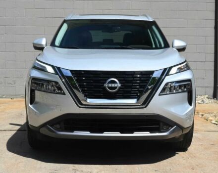 Серый Ниссан Rogue, объемом двигателя 1.5 л и пробегом 15 тыс. км за 18300 $, фото 1 на Automoto.ua