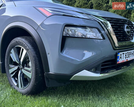 Сірий Ніссан Rogue, об'ємом двигуна 1.5 л та пробігом 32 тис. км за 28000 $, фото 2 на Automoto.ua