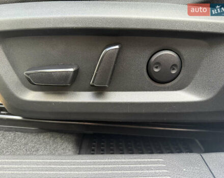 Сірий Ніссан Rogue, об'ємом двигуна 1.5 л та пробігом 72 тис. км за 22500 $, фото 40 на Automoto.ua