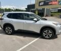 Сірий Ніссан Rogue, об'ємом двигуна 1.5 л та пробігом 148 тис. км за 18900 $, фото 4 на Automoto.ua