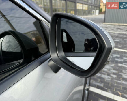 Сірий Ніссан Rogue, об'ємом двигуна 1.5 л та пробігом 72 тис. км за 22500 $, фото 24 на Automoto.ua