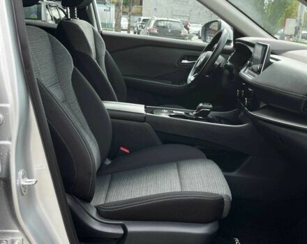 Сірий Ніссан Rogue, об'ємом двигуна 1.5 л та пробігом 449 тис. км за 22500 $, фото 13 на Automoto.ua