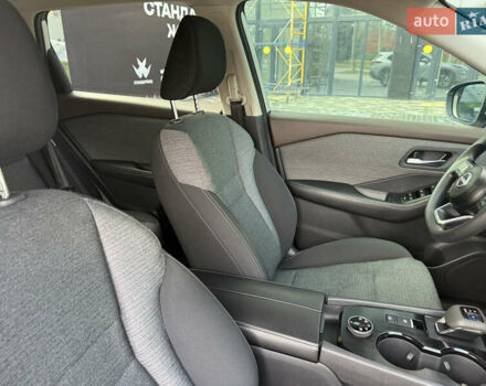 Сірий Ніссан Rogue, об'ємом двигуна 1.5 л та пробігом 72 тис. км за 22500 $, фото 29 на Automoto.ua