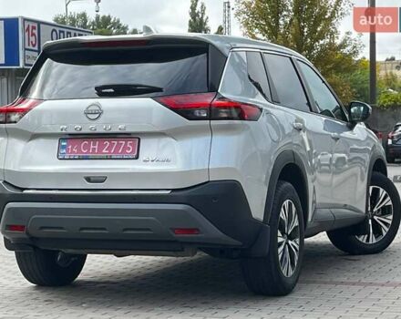 Сірий Ніссан Rogue, об'ємом двигуна 2.39 л та пробігом 109 тис. км за 22500 $, фото 3 на Automoto.ua