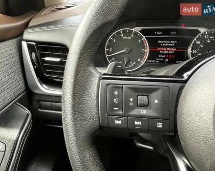 Сірий Ніссан Rogue, об'ємом двигуна 2.39 л та пробігом 109 тис. км за 22500 $, фото 19 на Automoto.ua