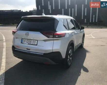 Серый Ниссан Rogue, объемом двигателя 1.48 л и пробегом 12 тыс. км за 23000 $, фото 2 на Automoto.ua