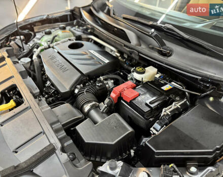 Серый Ниссан Rogue, объемом двигателя 1.5 л и пробегом 46 тыс. км за 26000 $, фото 46 на Automoto.ua