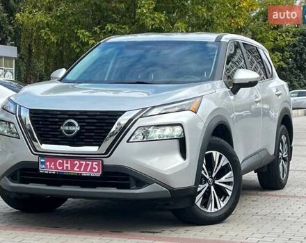 Сірий Ніссан Rogue, об'ємом двигуна 2.39 л та пробігом 109 тис. км за 22500 $, фото 2 на Automoto.ua