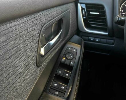 Серый Ниссан Rogue, объемом двигателя 1.5 л и пробегом 111 тыс. км за 23500 $, фото 18 на Automoto.ua