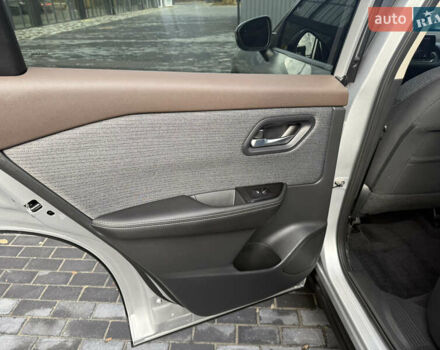 Сірий Ніссан Rogue, об'ємом двигуна 1.5 л та пробігом 72 тис. км за 22500 $, фото 32 на Automoto.ua