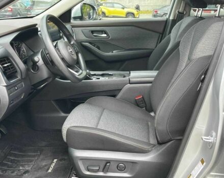 Сірий Ніссан Rogue, об'ємом двигуна 1.5 л та пробігом 449 тис. км за 22500 $, фото 9 на Automoto.ua