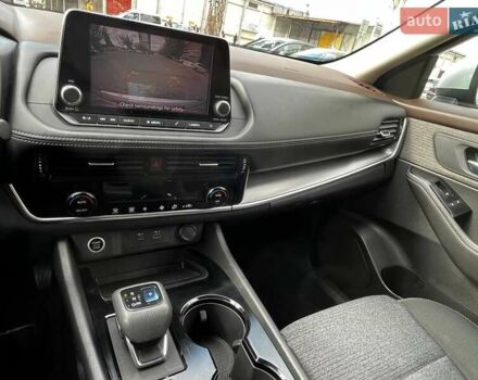 Сірий Ніссан Rogue, об'ємом двигуна 2.39 л та пробігом 109 тис. км за 22500 $, фото 21 на Automoto.ua