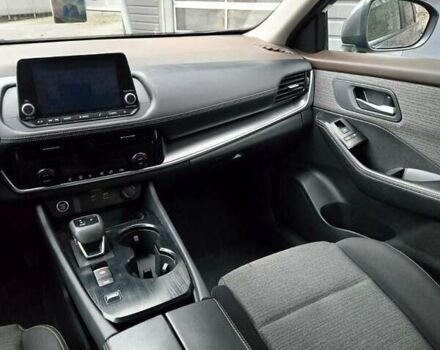 Серый Ниссан Rogue, объемом двигателя 1.5 л и пробегом 40 тыс. км за 18499 $, фото 51 на Automoto.ua