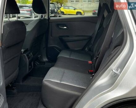 Сірий Ніссан Rogue, об'ємом двигуна 2.39 л та пробігом 109 тис. км за 22500 $, фото 11 на Automoto.ua