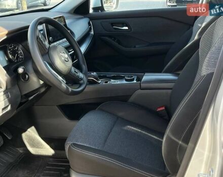 Серый Ниссан Rogue, объемом двигателя 1.5 л и пробегом 111 тыс. км за 23500 $, фото 13 на Automoto.ua