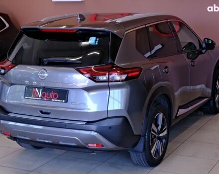 Серый Ниссан Rogue, объемом двигателя 1.5 л и пробегом 46 тыс. км за 24900 $, фото 4 на Automoto.ua