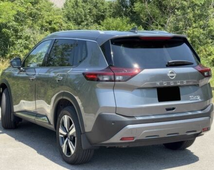 Сірий Ніссан Rogue, об'ємом двигуна 1.5 л та пробігом 27 тис. км за 14000 $, фото 1 на Automoto.ua