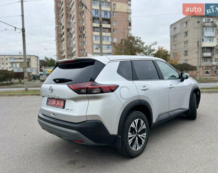 Серый Ниссан Rogue, объемом двигателя 1.5 л и пробегом 67 тыс. км за 20500 $, фото 5 на Automoto.ua