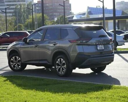 Серый Ниссан Rogue, объемом двигателя 1.5 л и пробегом 55 тыс. км за 25999 $, фото 4 на Automoto.ua