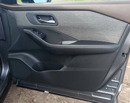 Сірий Ніссан Rogue, об'ємом двигуна 1.5 л та пробігом 76 тис. км за 20600 $, фото 11 на Automoto.ua