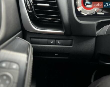 Серый Ниссан Rogue, объемом двигателя 1.5 л и пробегом 80 тыс. км за 29399 $, фото 58 на Automoto.ua