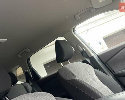 Серый Ниссан Rogue, объемом двигателя 1.5 л и пробегом 56 тыс. км за 21950 $, фото 33 на Automoto.ua